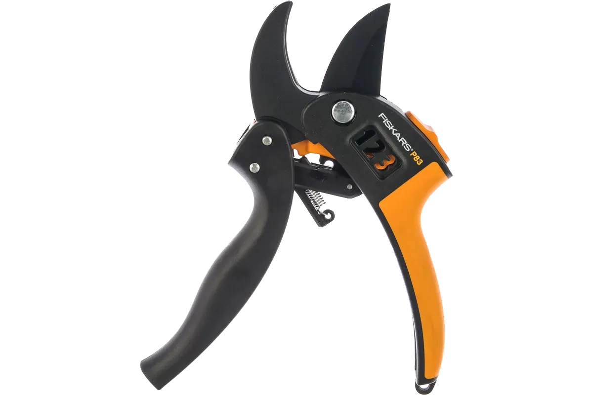 Секатор FISKARS с храповым механизмом 24мм (111670/1000575)