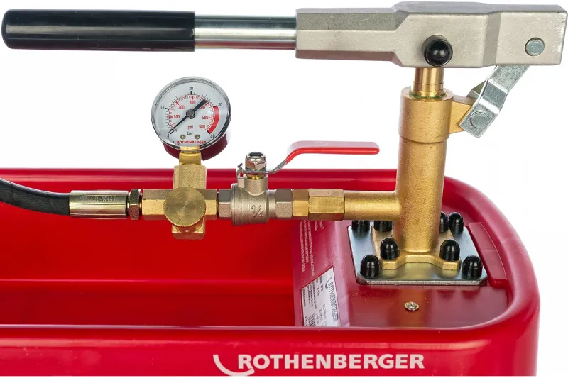 Ручной опрессовочный насос RP30 ROTHENBERGER