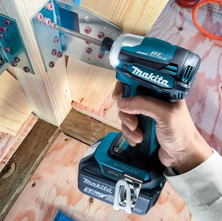 Акк. дрель шуруповерт 18В DTD172Z MAKITA DTD172Z