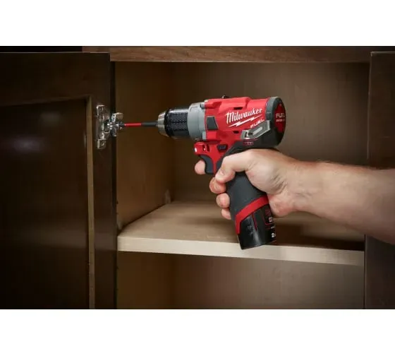 Акк. дрель шуруповерт 12В M12 FDD-202X FUEL Milwaukee 4933459816
