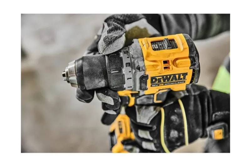 Акк. дрель шуруповерт 18В DCD800P2T DeWALT DCD800P2T-QW