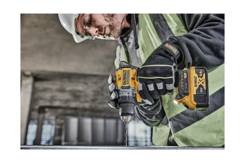 Акк. дрель шуруповерт 18В DCD800P2T DeWALT DCD800P2T-QW
