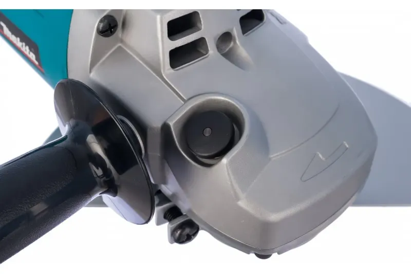 Угловая шлифмашина 230мм 9069 MAKITA 9069