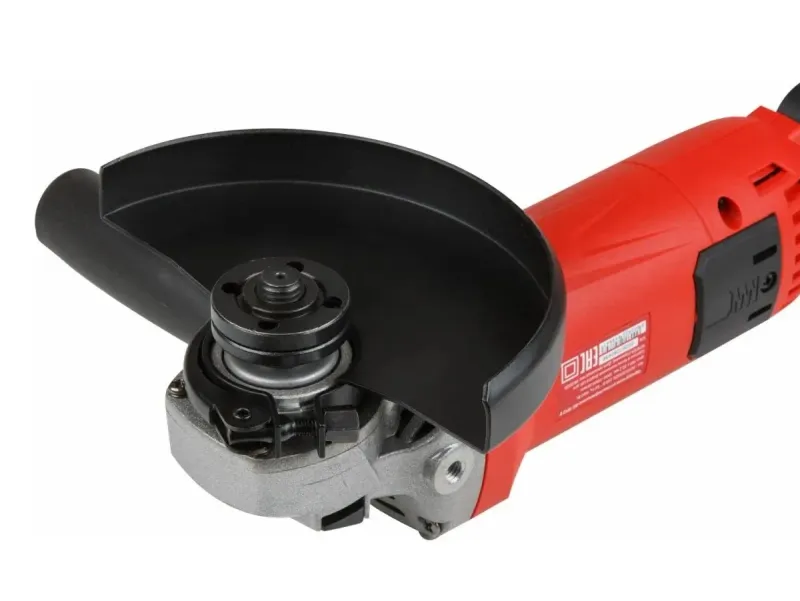 Угловая шлифмашина 150мм AG 1512 E WORTEX AG1512E0029