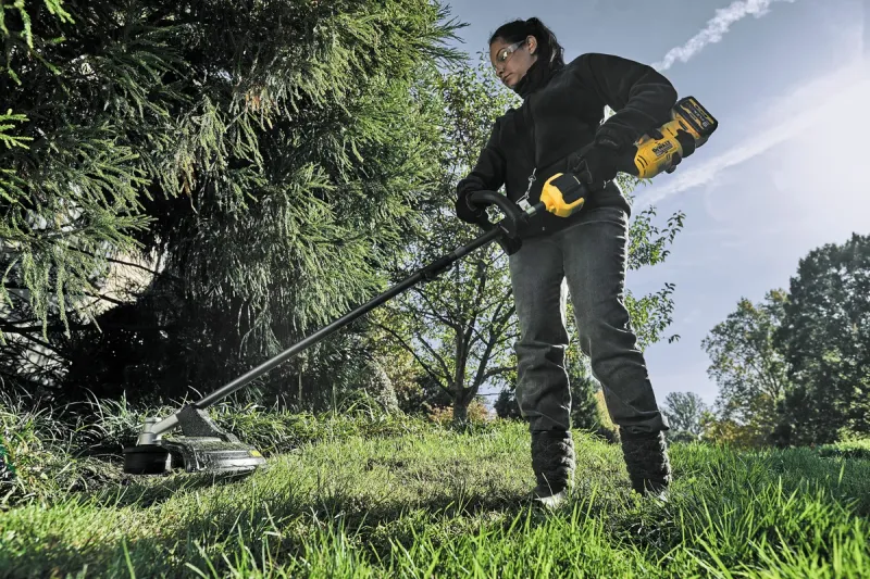 Насадка-брашкаттер для привода FLEXVOLT 54В DCMAS571 DeWALT DCMASBC1N-XJ