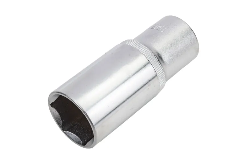 Головка 1/2" 24мм 6гр. глубокая PRO STARTUL PRO-52124